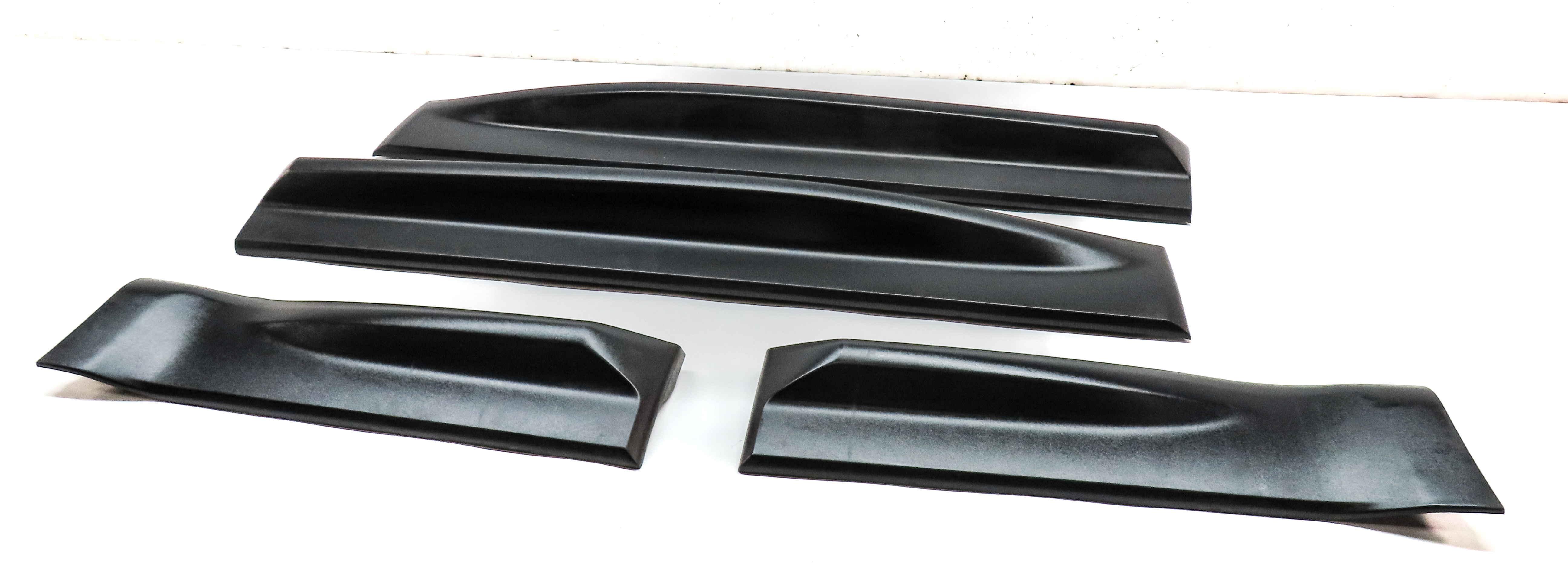 2006-2013 RANGE ROVER SPORT (L320) FRONT & REAR LOWER DOOR MOULDING TRIM SET-4 — exact item pictured